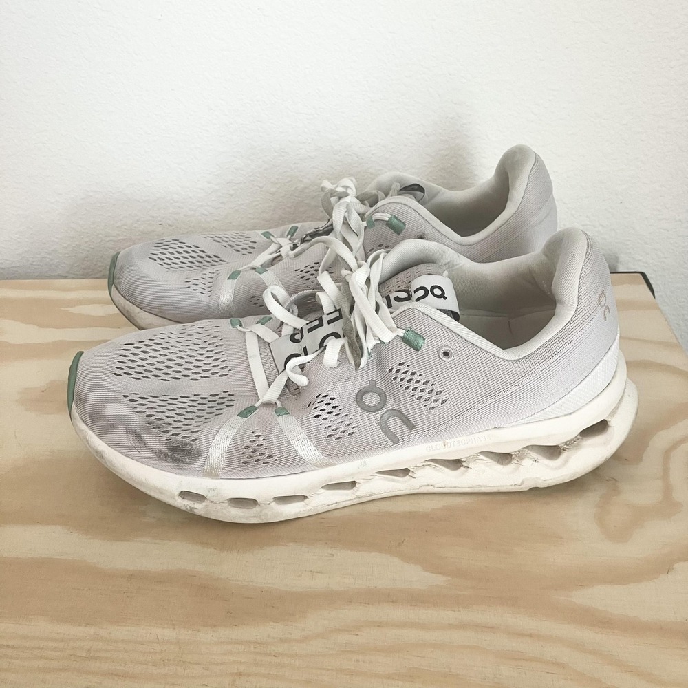 Oncloud Cloudsurfer Shoes Mens Size 9.5 White Cushioned Athletic Running Gym